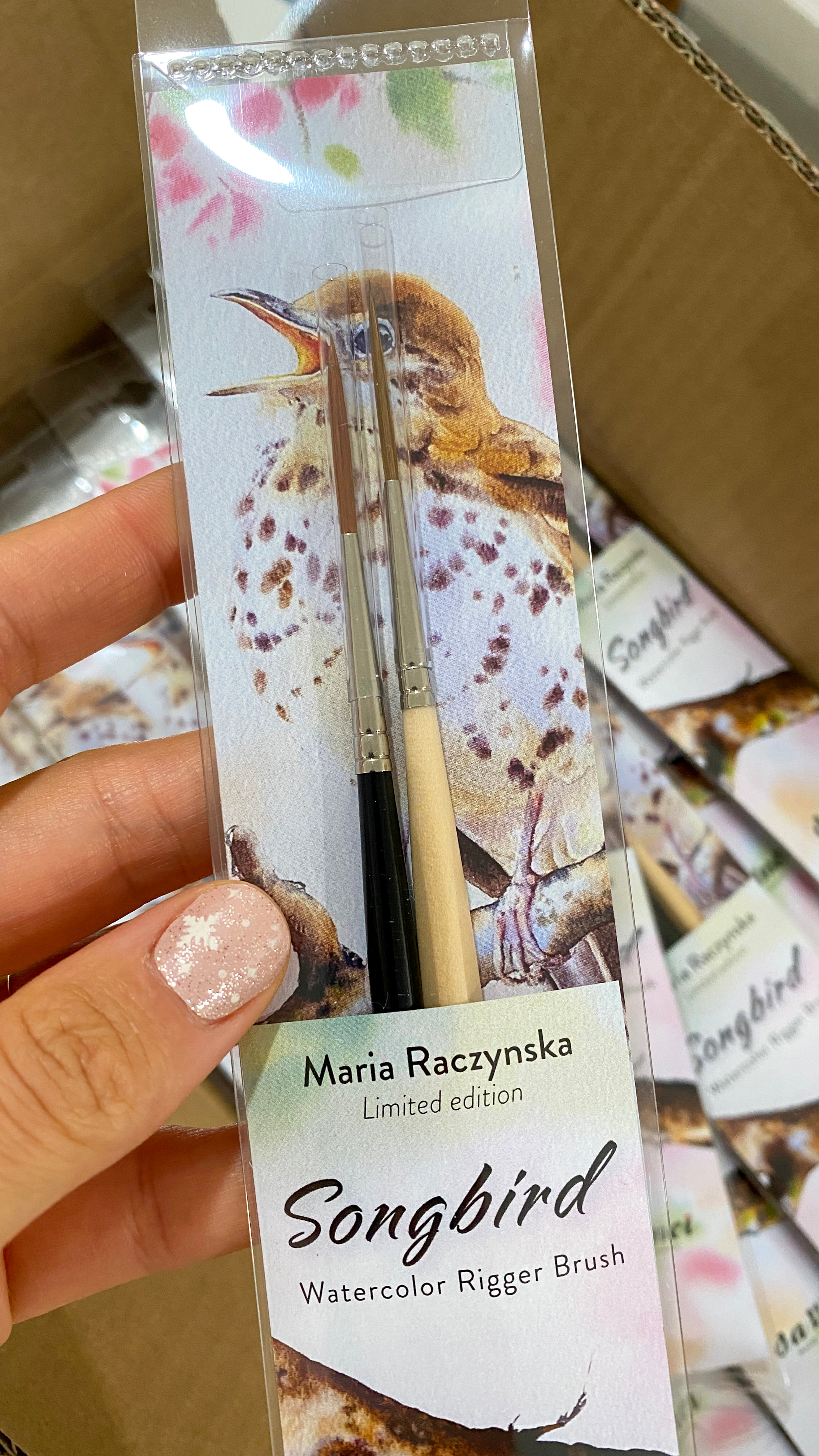watercolor rigger brush vegan cruelty free handmade in Germany by Da Vinci  and Maria Raczynska